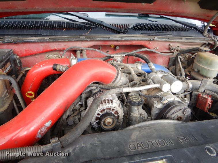 image for item GP9154 2001 Chevrolet Silverado 2500HD  Crew Cab pickup truck