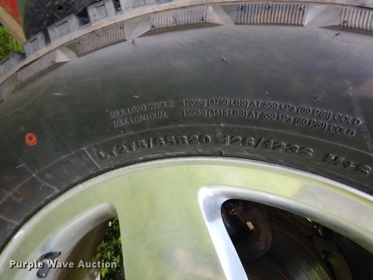 image for item GP9154 2001 Chevrolet Silverado 2500HD  Crew Cab pickup truck