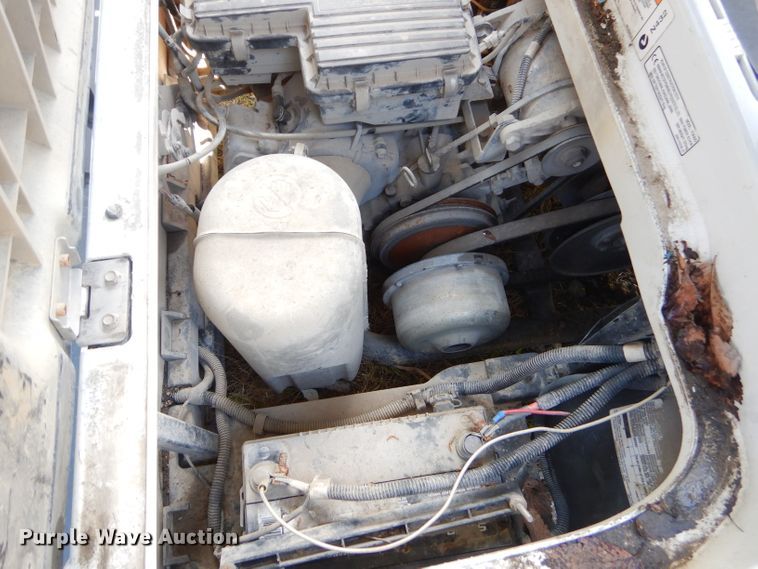 image for item GP9162 2012 Yamaha YDRAX2 golf cart