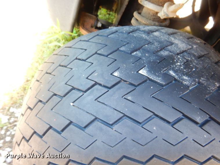 image for item GP9162 2012 Yamaha YDRAX2 golf cart