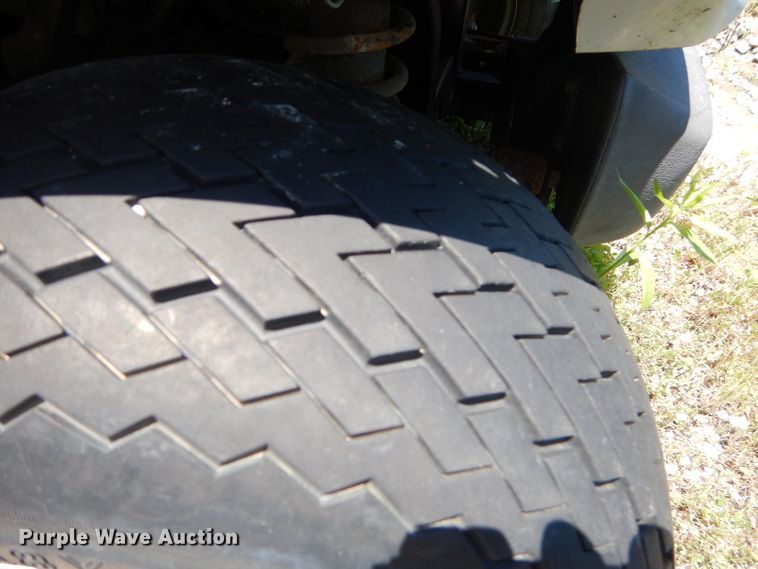 image for item GP9162 2012 Yamaha YDRAX2 golf cart