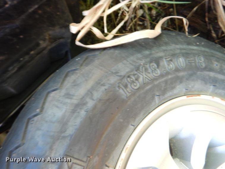 image for item GP9169 2012 Yamaha YDRAX2 golf cart