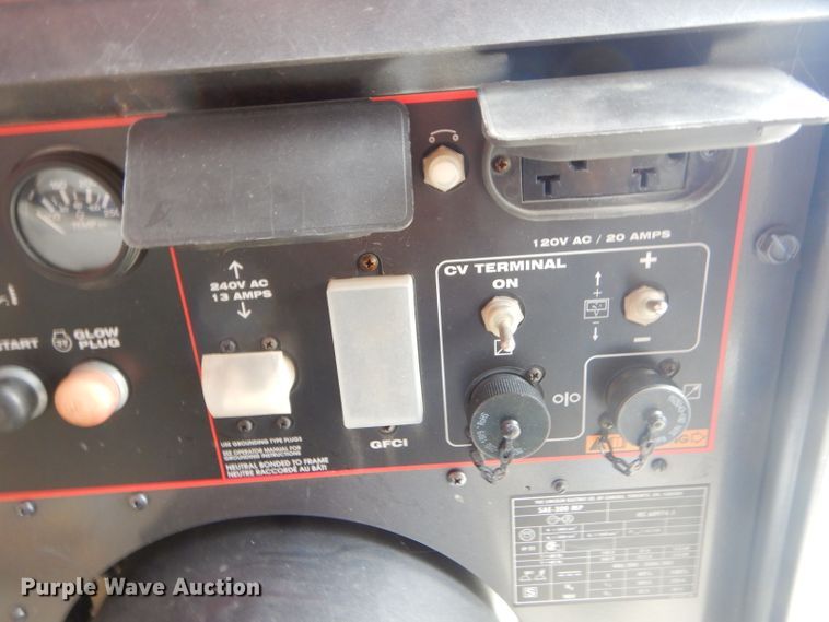image for item GP9201 Lincoln SAE 300-MP welder