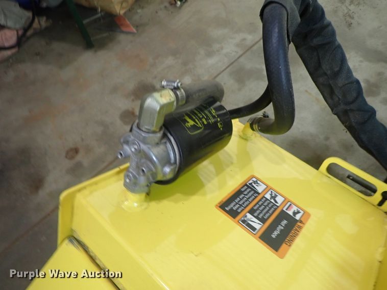 image for item GR9204 John Deere 325 lawn mower