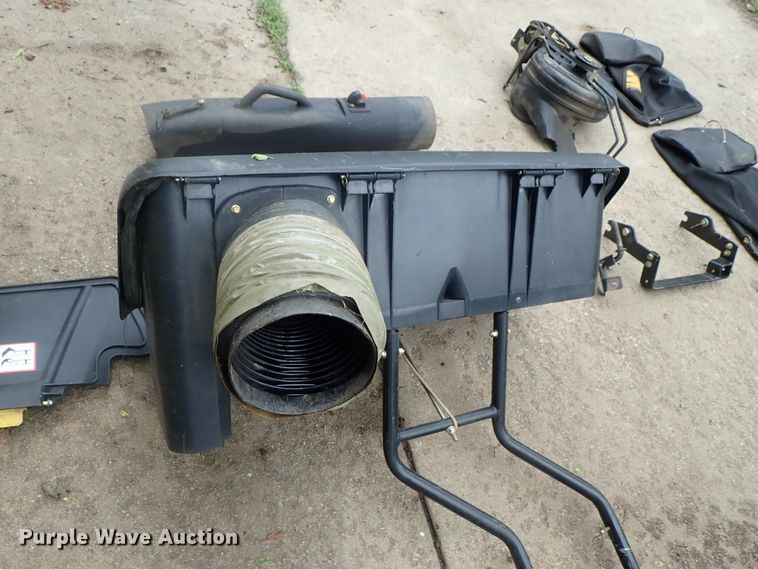 image for item GR9204 John Deere 325 lawn mower