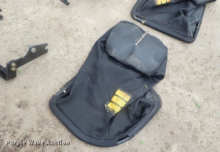 image for item GR9204 John Deere 325 lawn mower