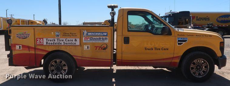 image for item GS9755 2008 Ford F250 Super Duty XL utility bed pickup truck