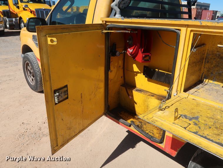 image for item GS9755 2008 Ford F250 Super Duty XL utility bed pickup truck