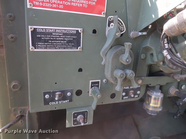 image for item GS9926 1996 Am General M109A4  flatbed truck