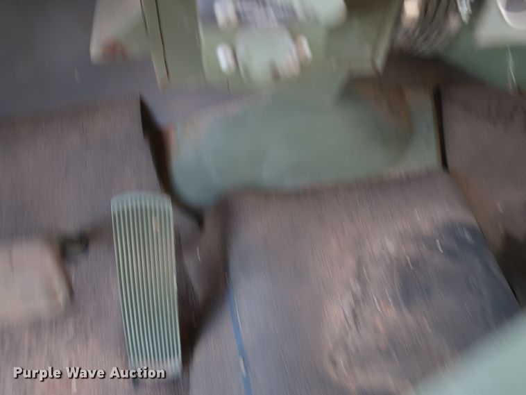 image for item GS9926 1996 Am General M109A4  flatbed truck