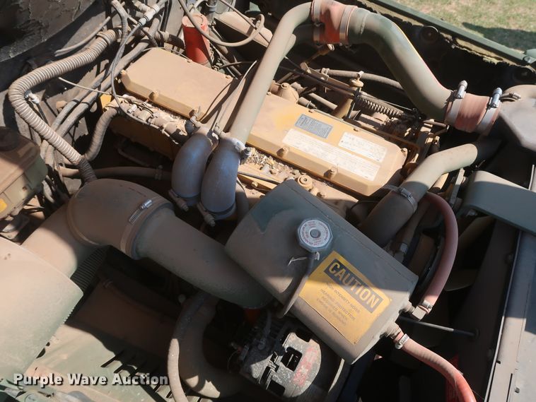 image for item GS9926 1996 Am General M109A4  flatbed truck