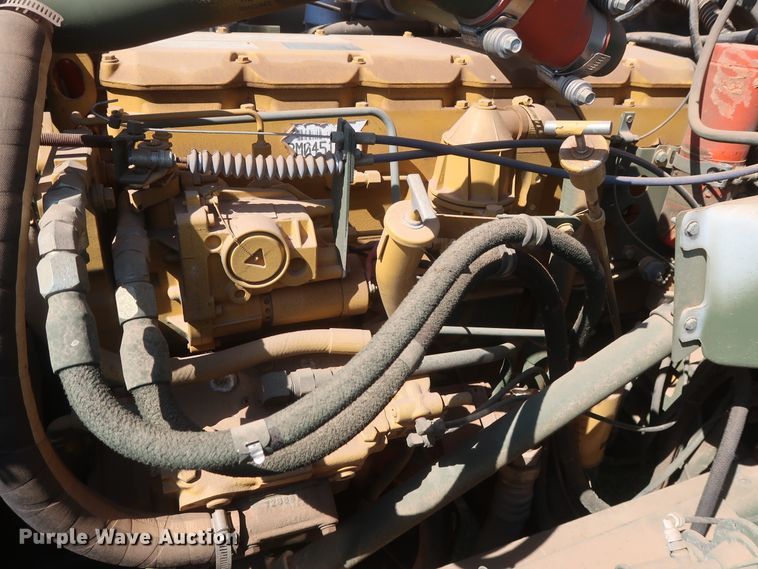 image for item GS9926 1996 Am General M109A4  flatbed truck