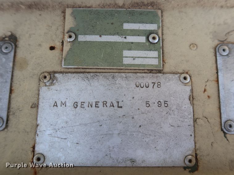 image for item GS9926 1996 Am General M109A4  flatbed truck