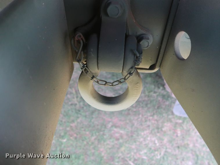 image for item GS9926 1996 Am General M109A4  flatbed truck