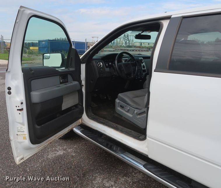 image for item GS9928 2013 Ford F150 XLT  SuperCrew pickup truck