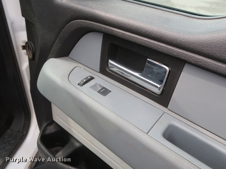 image for item GS9928 2013 Ford F150 XLT  SuperCrew pickup truck