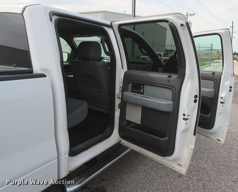 image for item GS9928 2013 Ford F150 XLT  SuperCrew pickup truck