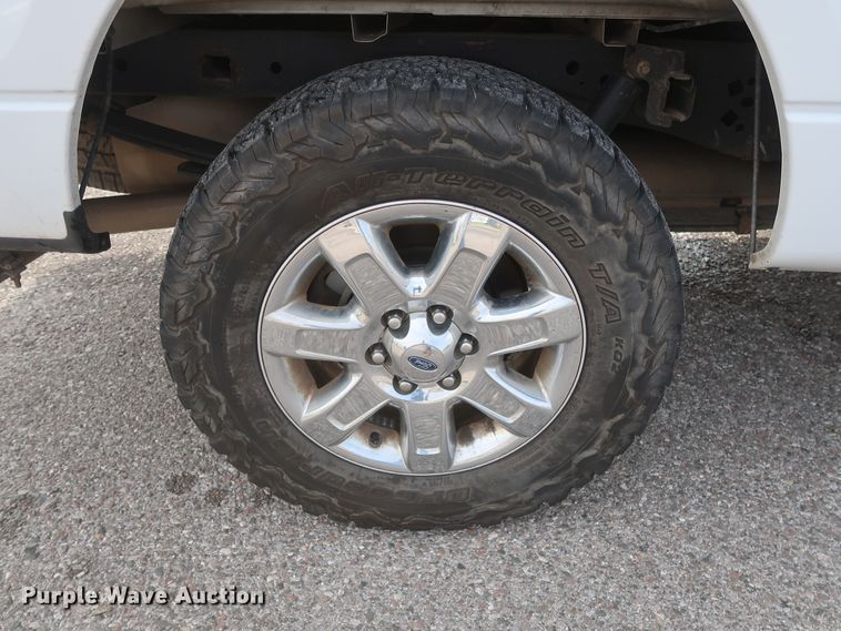 image for item GS9928 2013 Ford F150 XLT  SuperCrew pickup truck