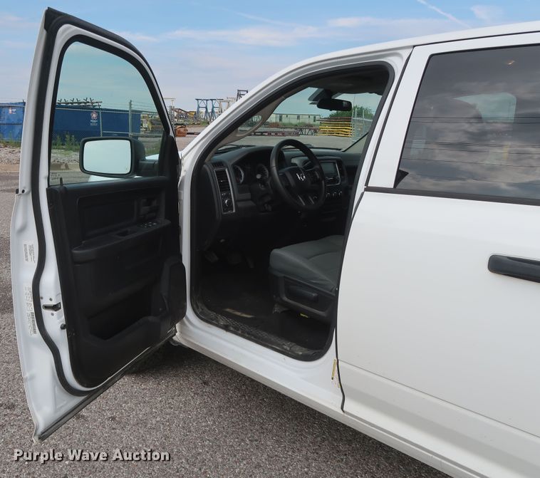 image for item GS9929 2013 Dodge Ram 1500  Quad Cab pickup truck