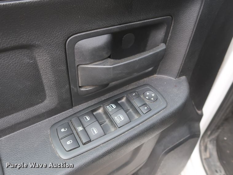 image for item GS9929 2013 Dodge Ram 1500  Quad Cab pickup truck