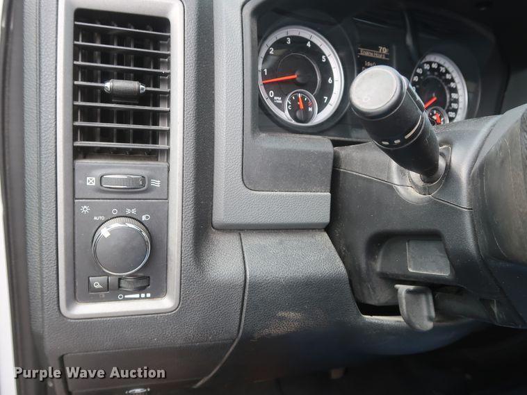 image for item GS9929 2013 Dodge Ram 1500  Quad Cab pickup truck