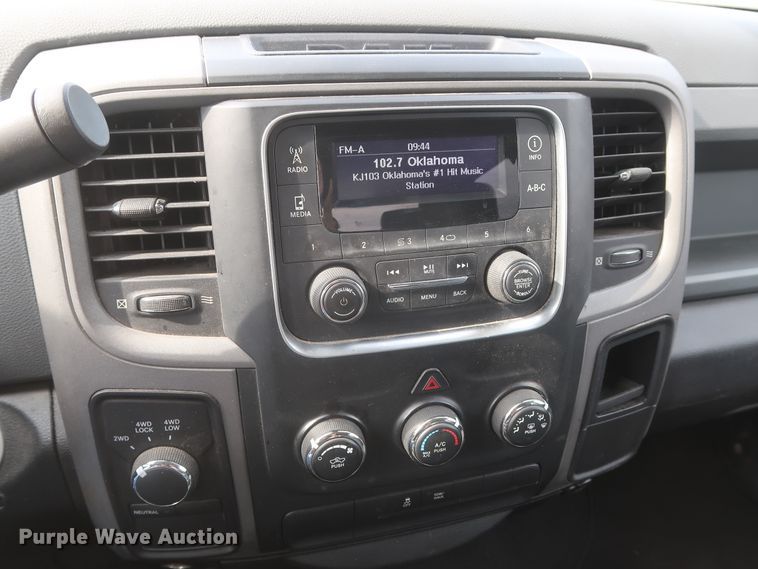 image for item GS9929 2013 Dodge Ram 1500  Quad Cab pickup truck