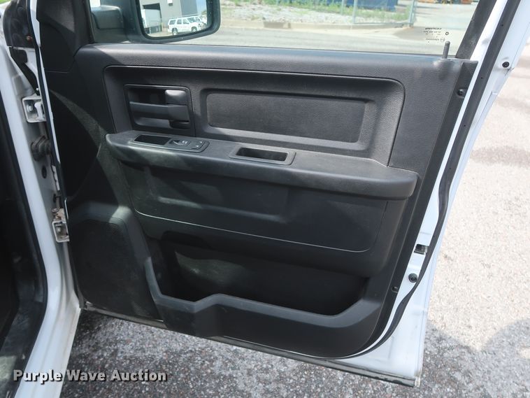 image for item GS9929 2013 Dodge Ram 1500  Quad Cab pickup truck