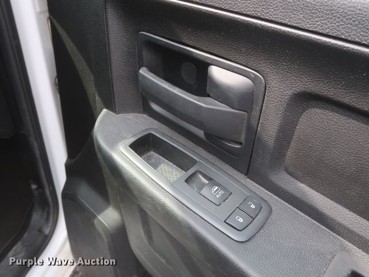 image for item GS9929 2013 Dodge Ram 1500  Quad Cab pickup truck