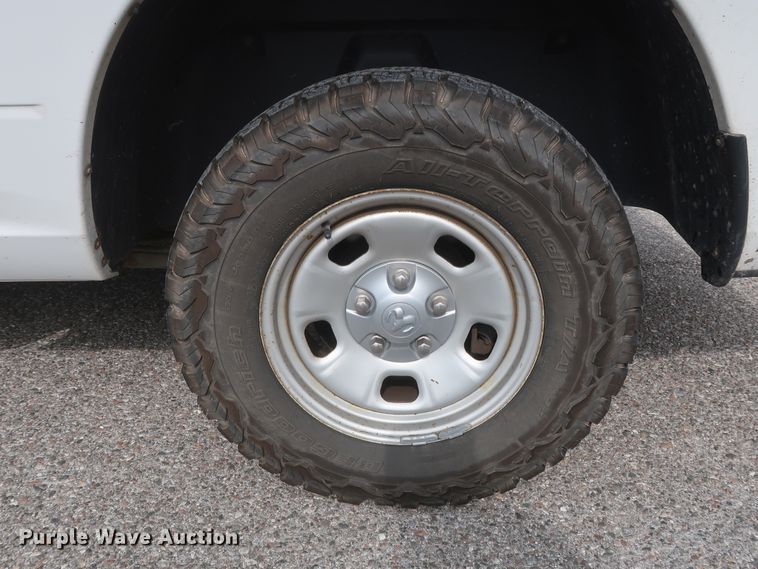 image for item GS9929 2013 Dodge Ram 1500  Quad Cab pickup truck