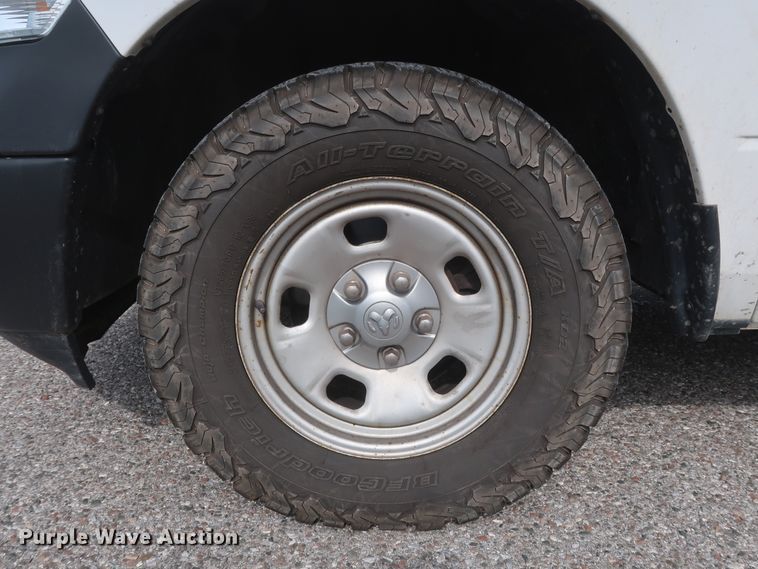 image for item GS9929 2013 Dodge Ram 1500  Quad Cab pickup truck