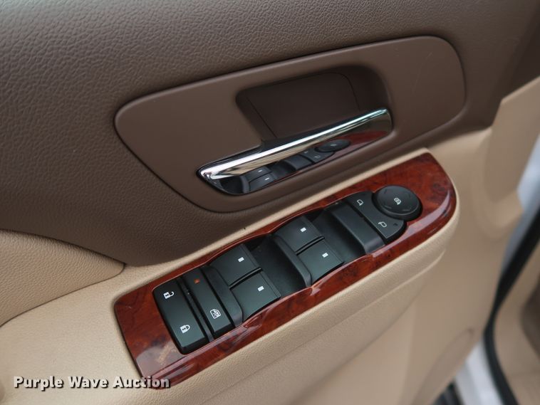 image for item GS9930 2012 Chevrolet Tahoe  SUV