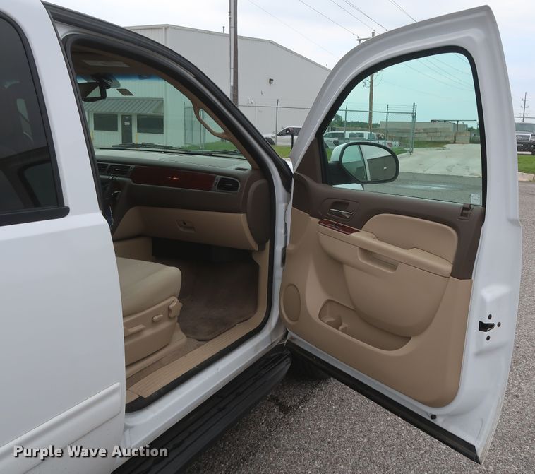 image for item GS9930 2012 Chevrolet Tahoe  SUV