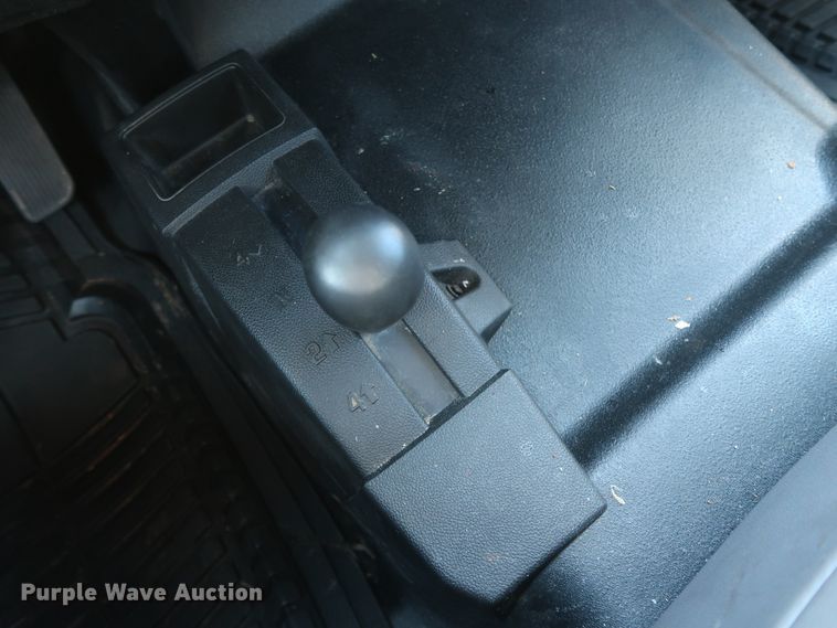 image for item GS9933 2015 Chevrolet Silverado 2500HD  Crew Cab pickup truck