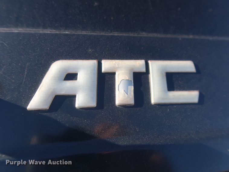 image for item GS9933 2015 Chevrolet Silverado 2500HD  Crew Cab pickup truck