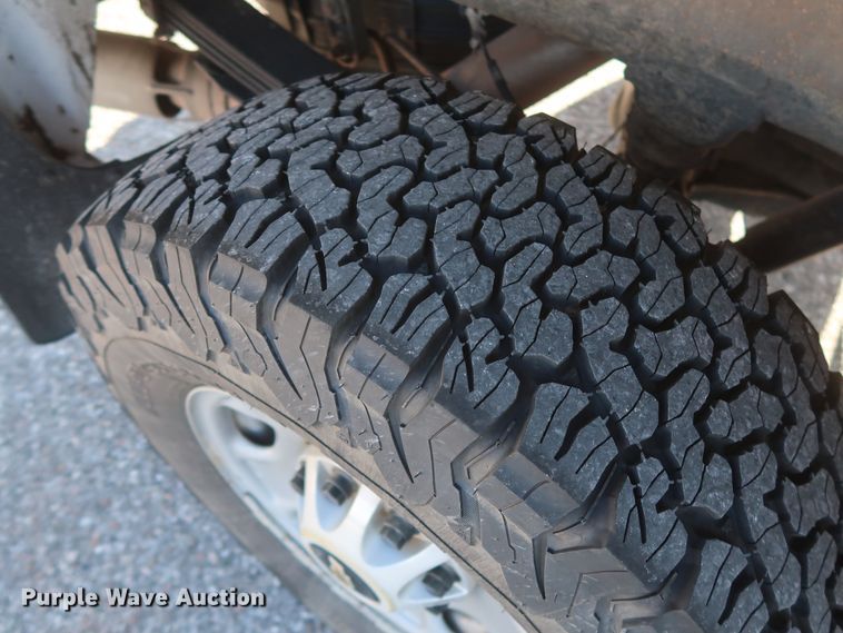 image for item GS9933 2015 Chevrolet Silverado 2500HD  Crew Cab pickup truck