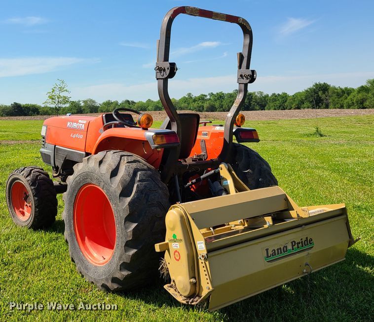 image for item GT9025 Kubota L4400  MFWD tractor
