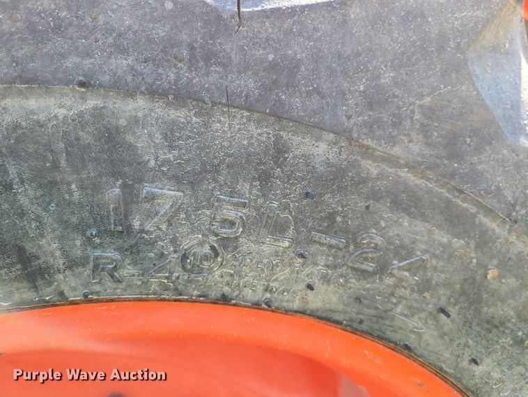 image for item GT9025 Kubota L4400  MFWD tractor