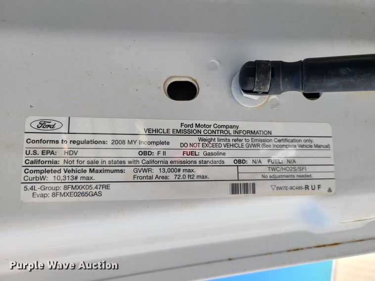 image for item GT9032 2008 Ford F350 Super Duty  flatbed pickup truck