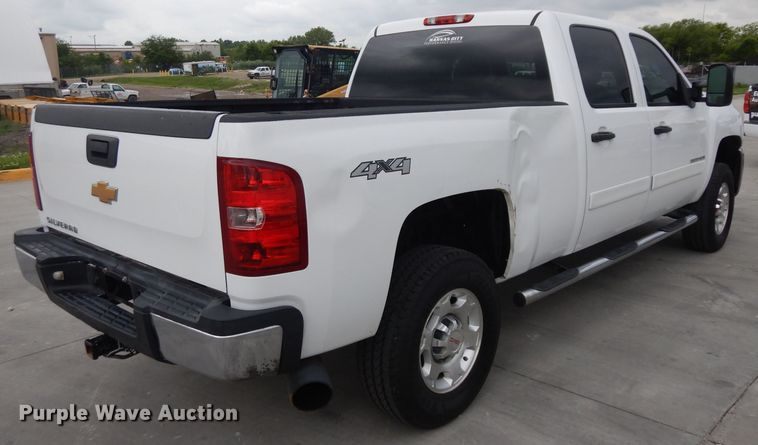 image for item GW9102 2008 Chevrolet Silverado 2500  Crew Cab pickup truck