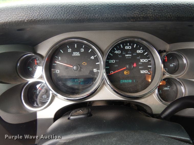 image for item GW9102 2008 Chevrolet Silverado 2500  Crew Cab pickup truck