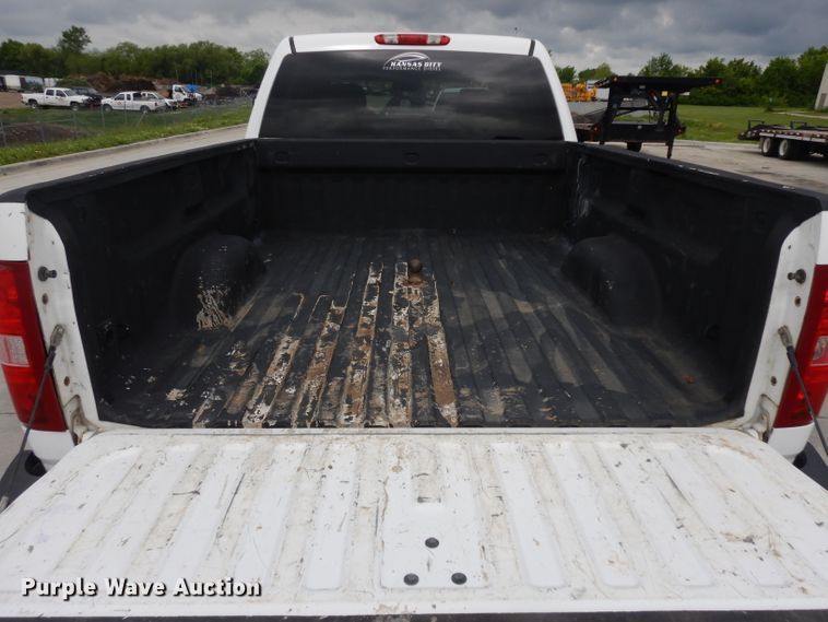image for item GW9102 2008 Chevrolet Silverado 2500  Crew Cab pickup truck
