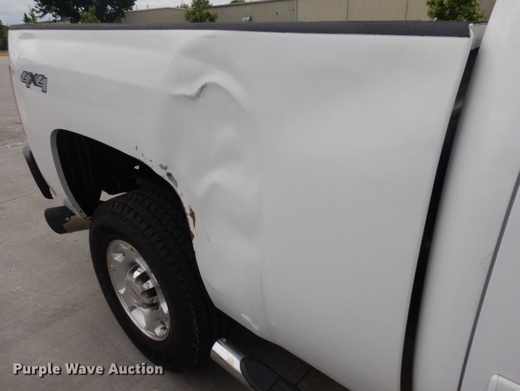 image for item GW9102 2008 Chevrolet Silverado 2500  Crew Cab pickup truck