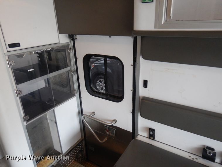 image for item GW9117 2006 International 4300  ambulance