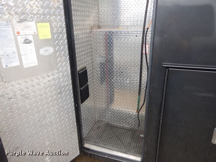 image for item GW9117 2006 International 4300  ambulance