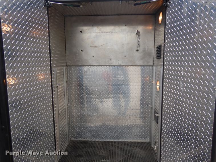 image for item GW9117 2006 International 4300  ambulance