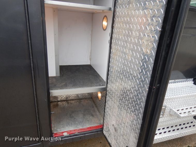 image for item GW9117 2006 International 4300  ambulance