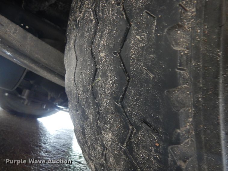 image for item GW9117 2006 International 4300  ambulance