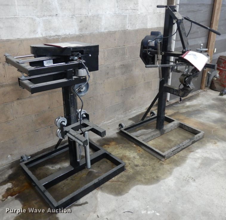 image for item GW9124 EECO tire machines