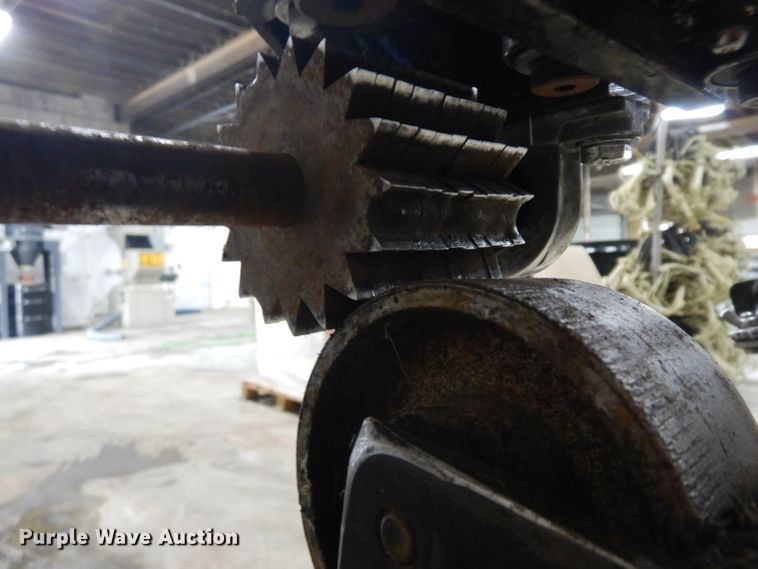 image for item GW9124 EECO tire machines