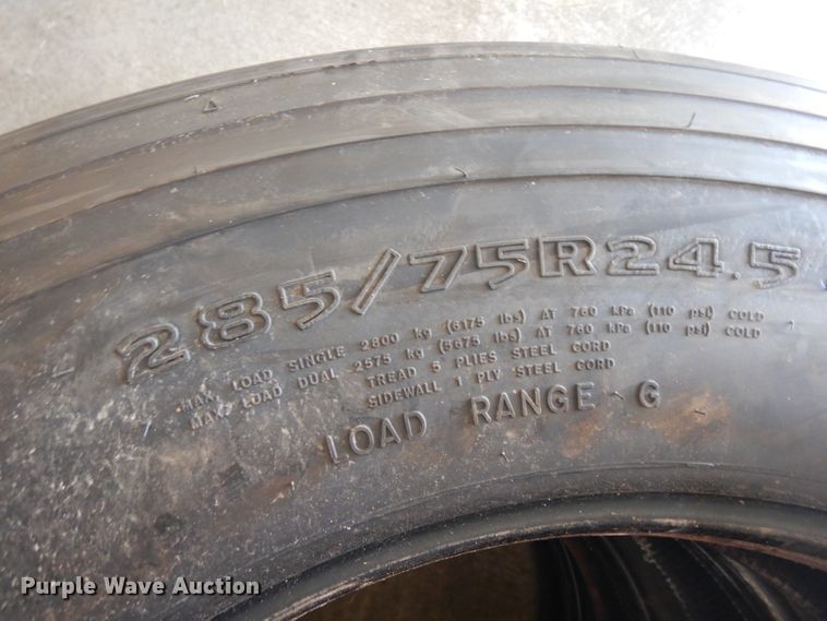 image for item GW9133 (4) 285/75R24.5 tires